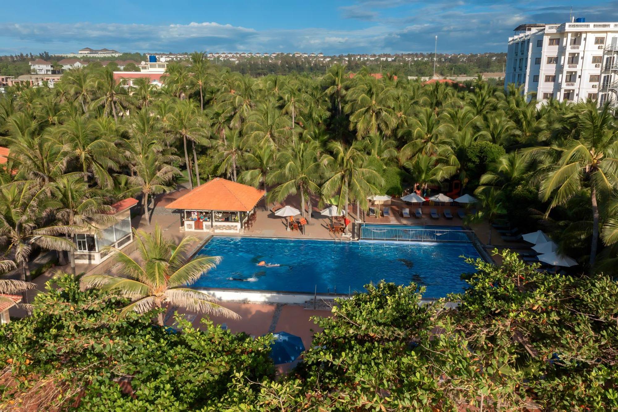 Sea Lion Beach Resort Mui Ne Exterior photo